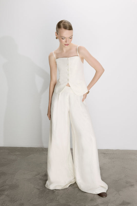 Marona Linen Top in White