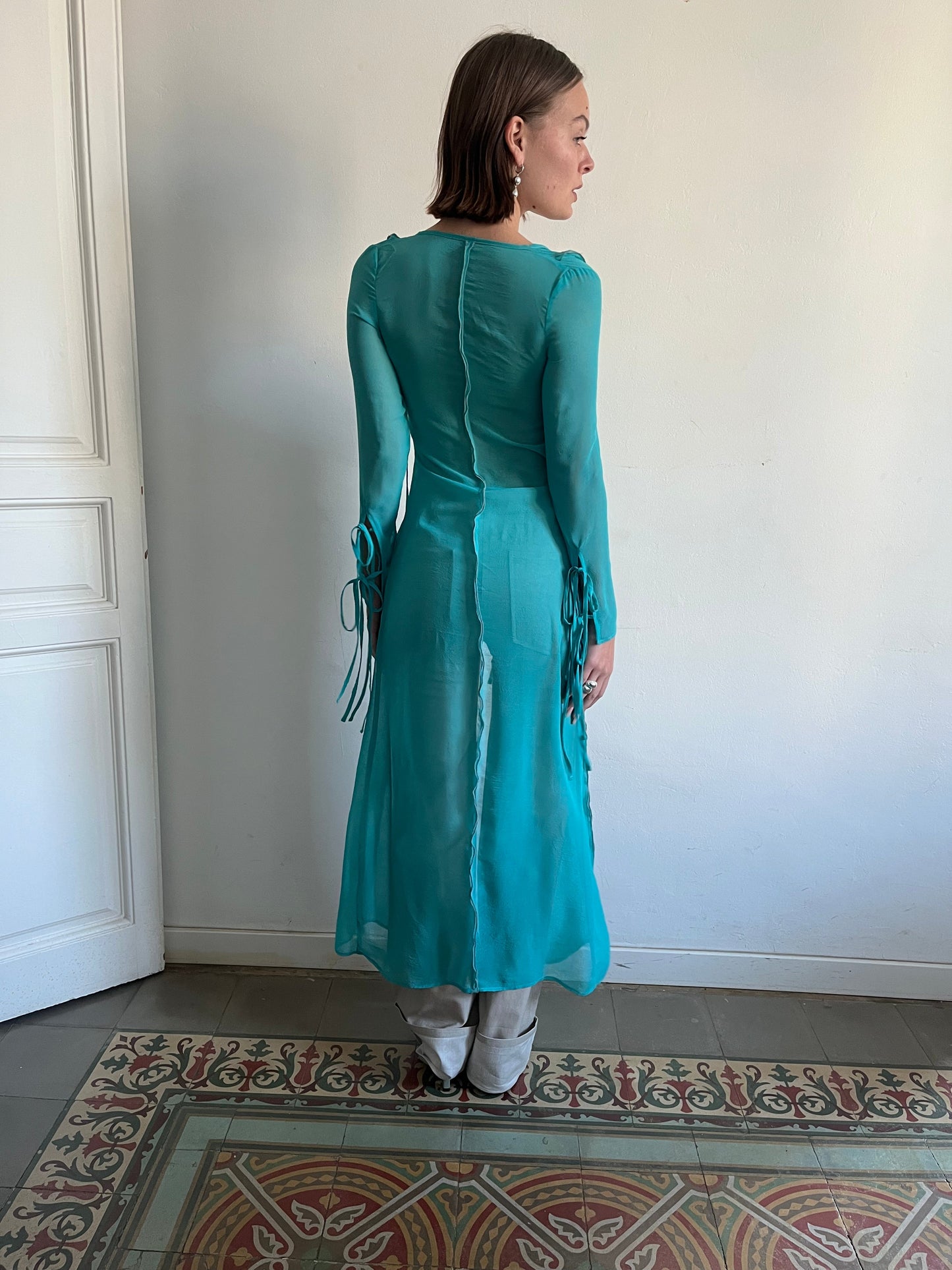 Tunic with bows