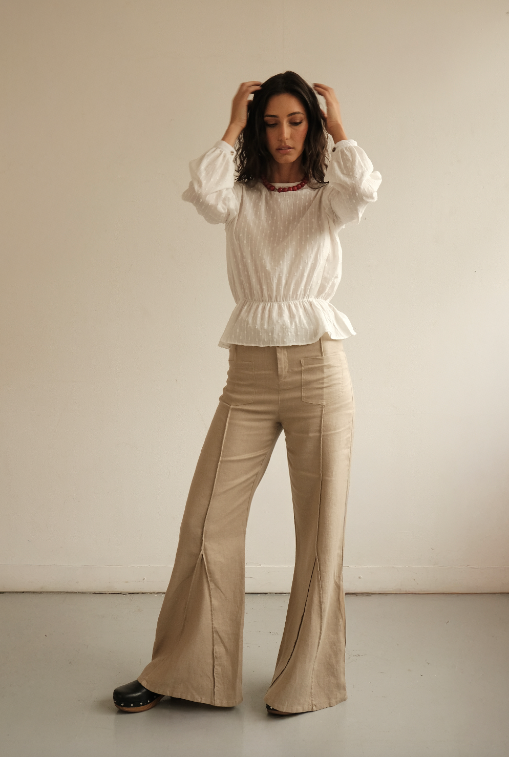 Aire Linen Flare Leg Pants | Mocha Latte