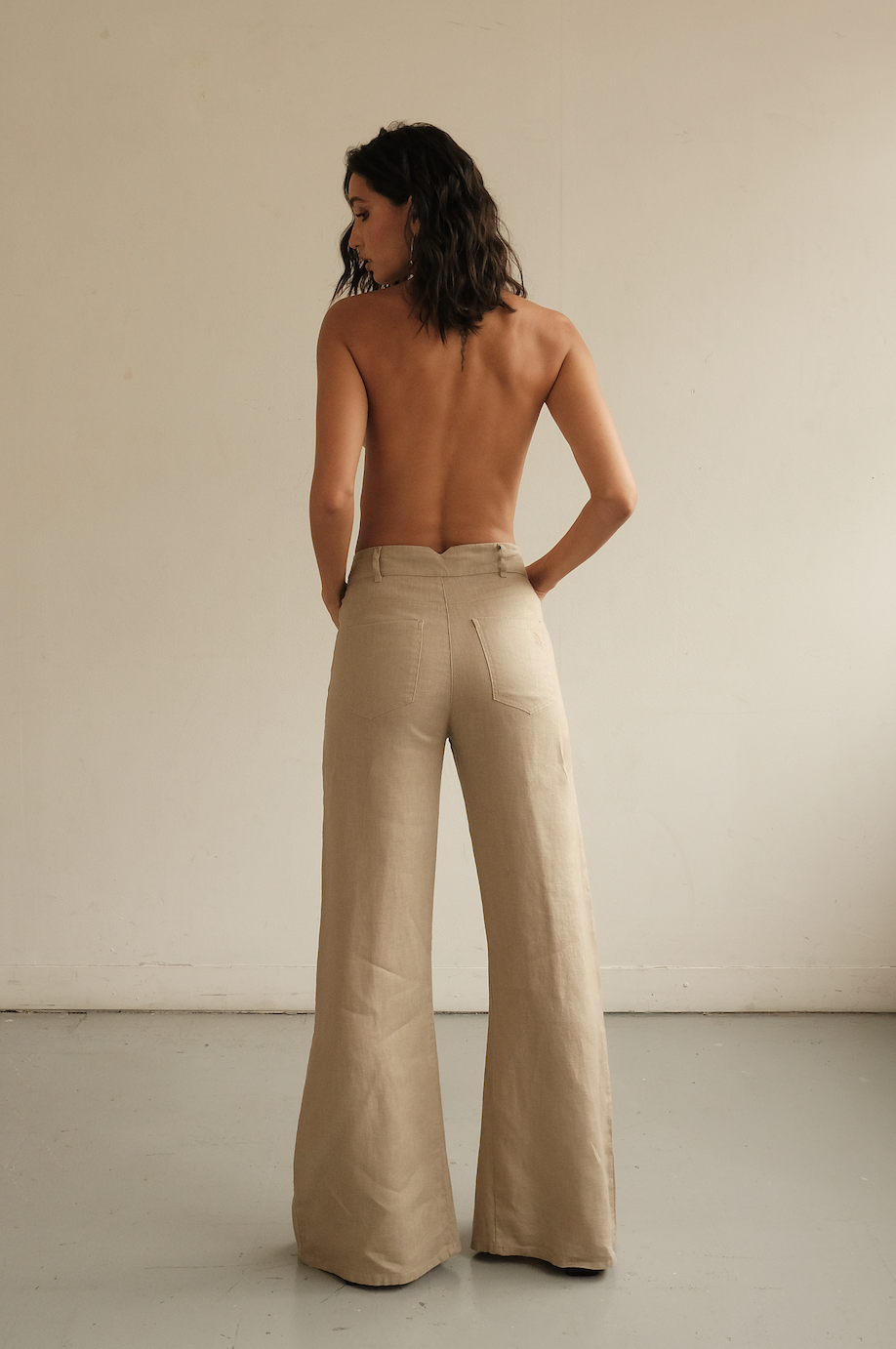 Aire Linen Flare Leg Pants | Mocha Latte