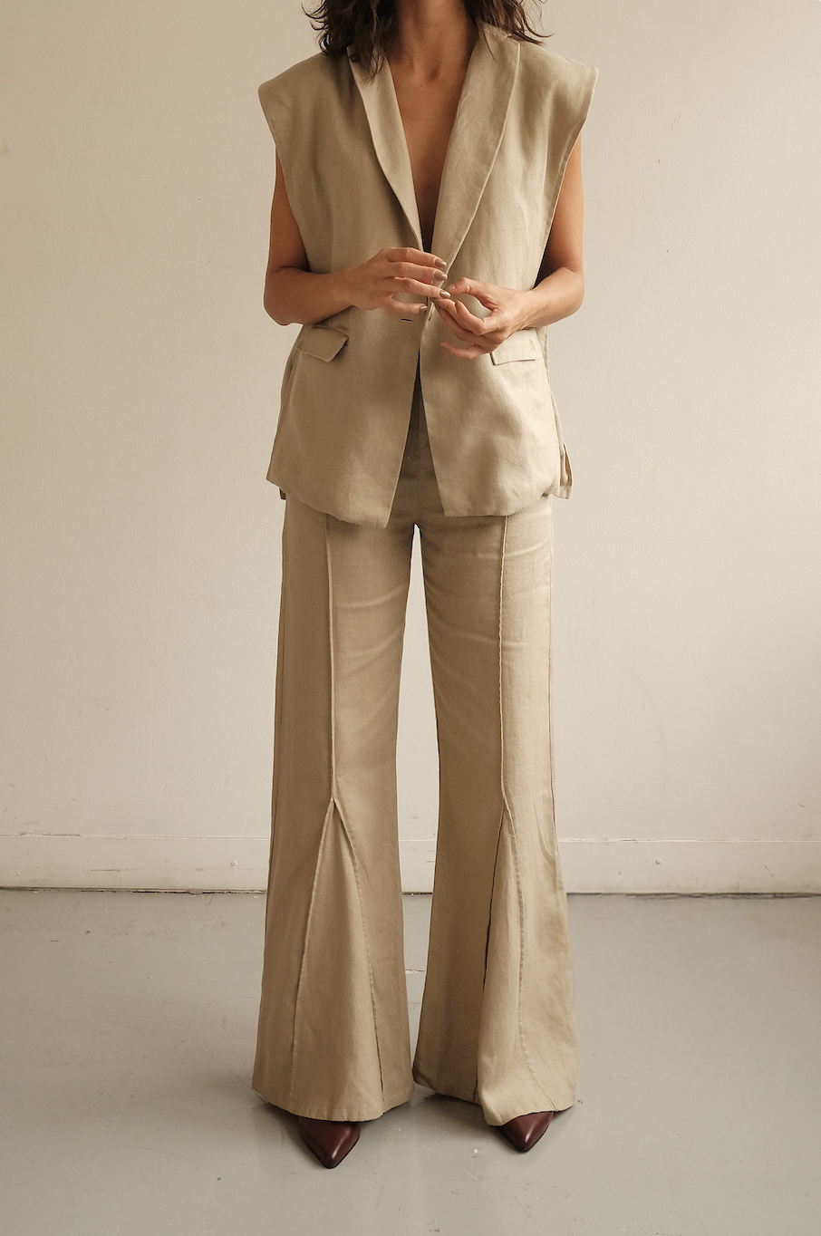Sera Linen Blazer Vest | Mocha Latte