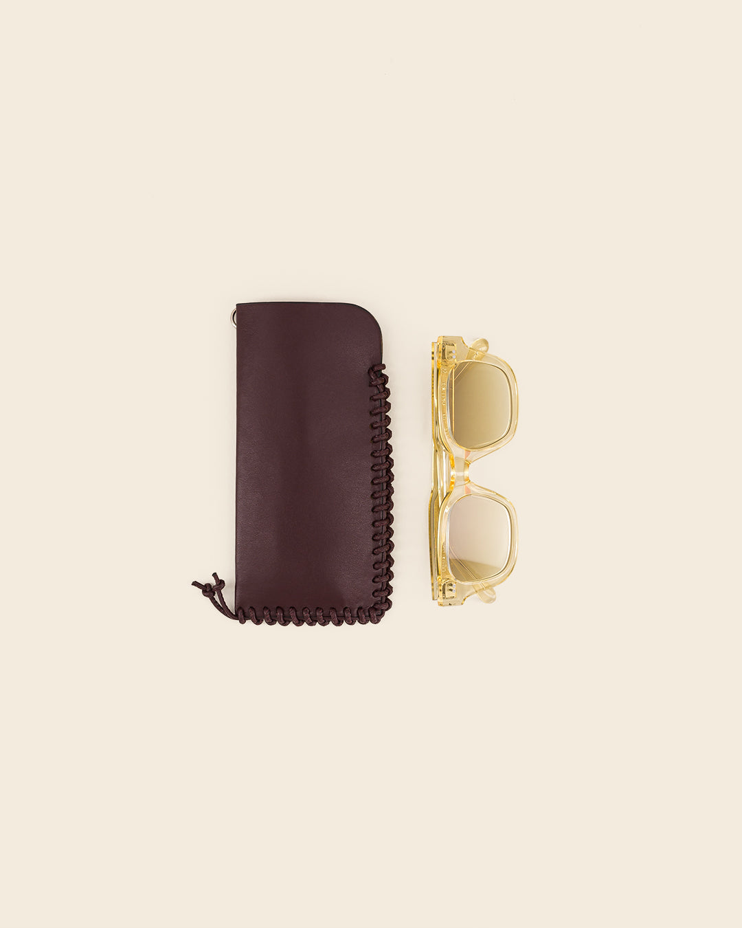 MAKALU - Bordeaux leather glasses case & burgundy leather braiding