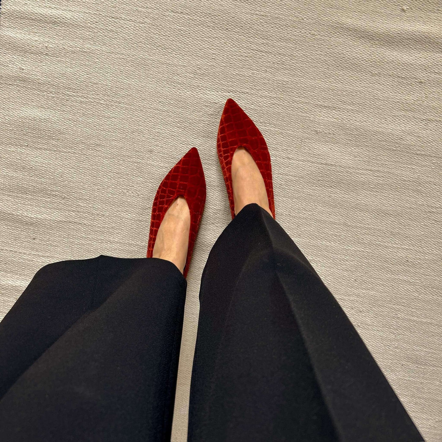 Lava velvet coconut Ballerinas