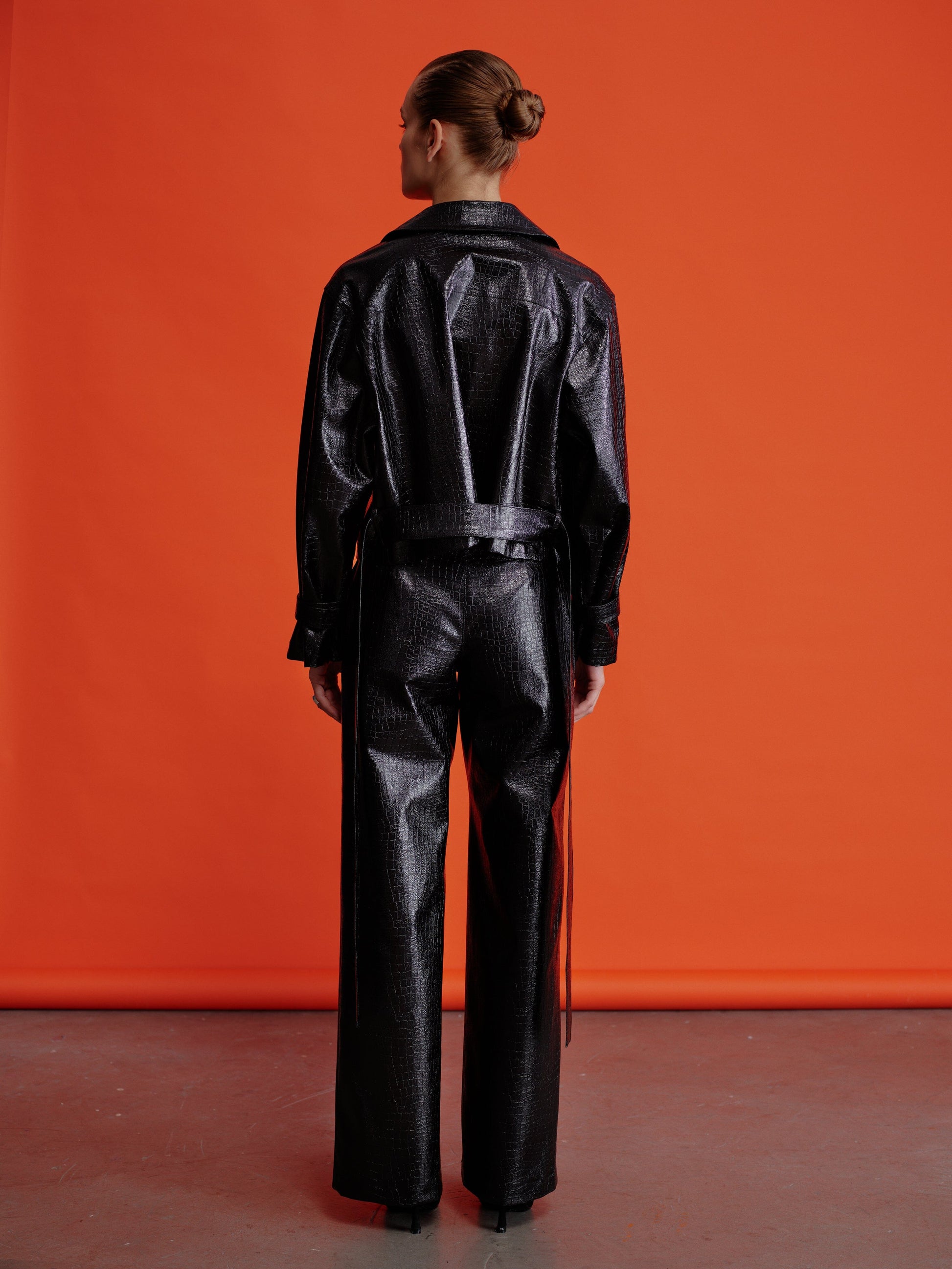 Abby Straight Cut Croc-Effect Trousers Pants Nazli Ceren