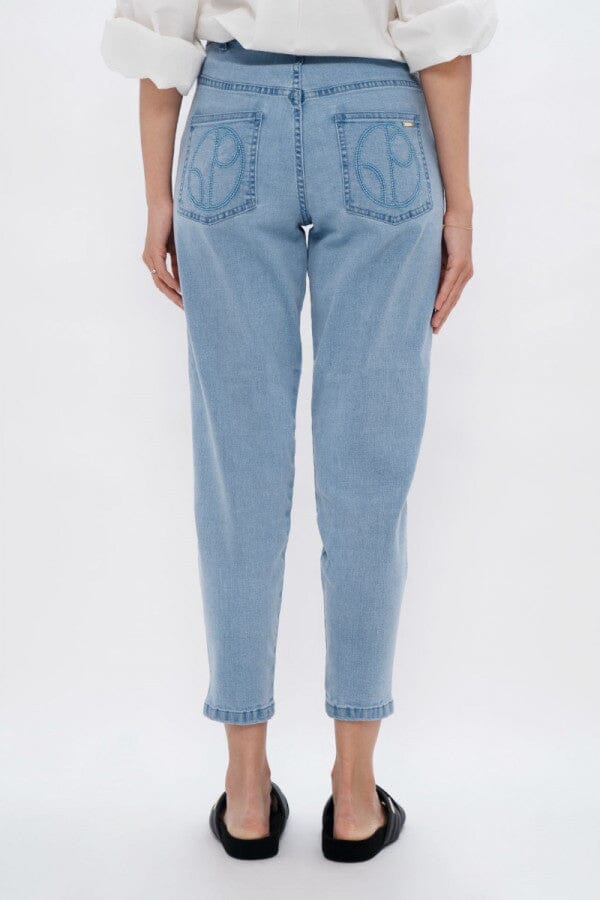 California Barrel Jeans Sky Jeans 1 People