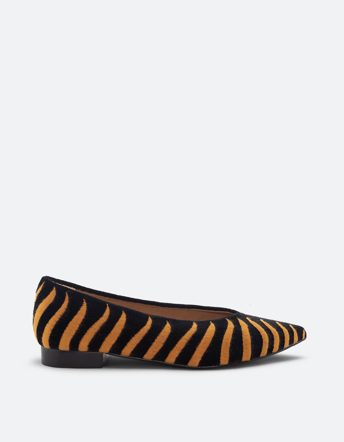 Félin Noir Vegan Flats Flats Momoc Shoes