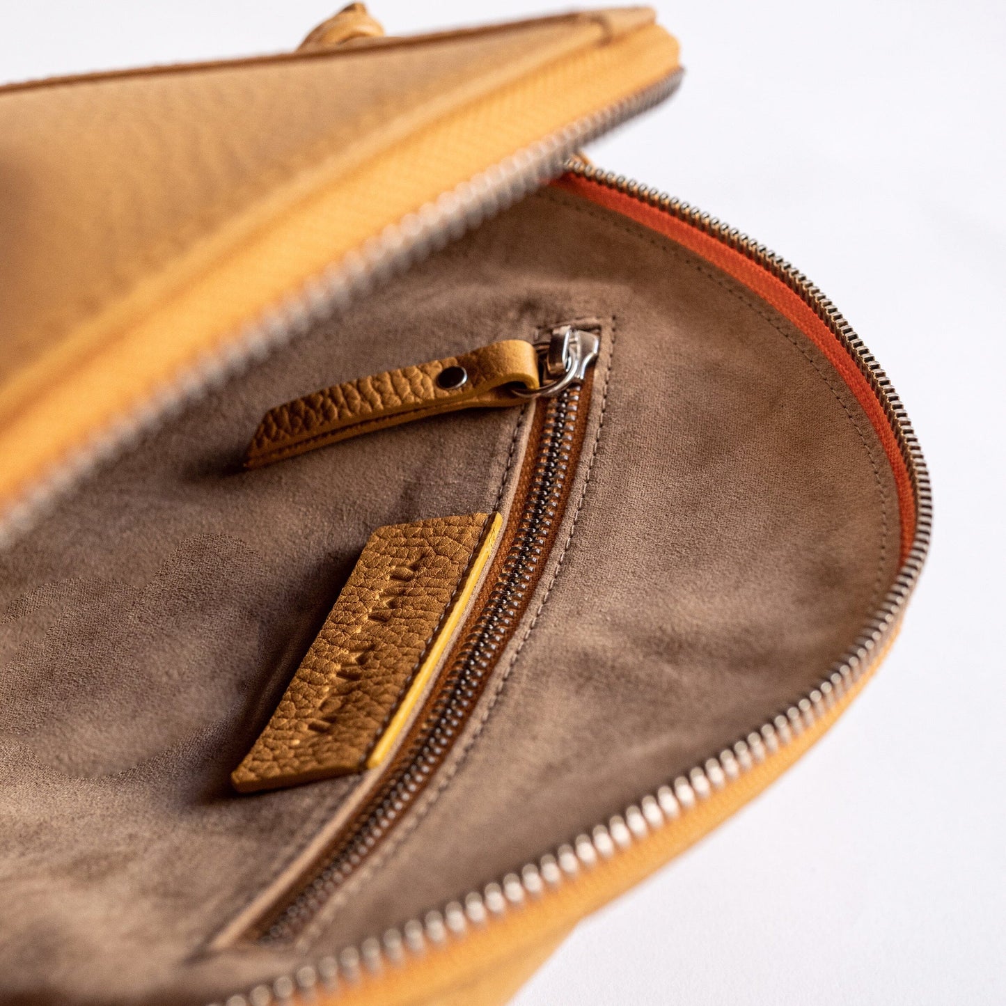 Jingu Crossbody Bags Yama Malva