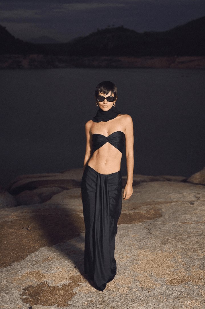 Raquel Twist Bikini Top in Black (Limited Edition) Bikini Top 710 Studio