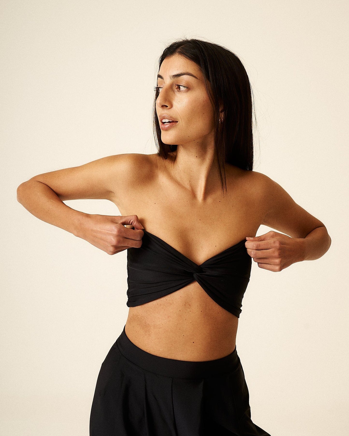 Raquel Twist Bikini Top in Black (Limited Edition) Bikini Top 710 Studio