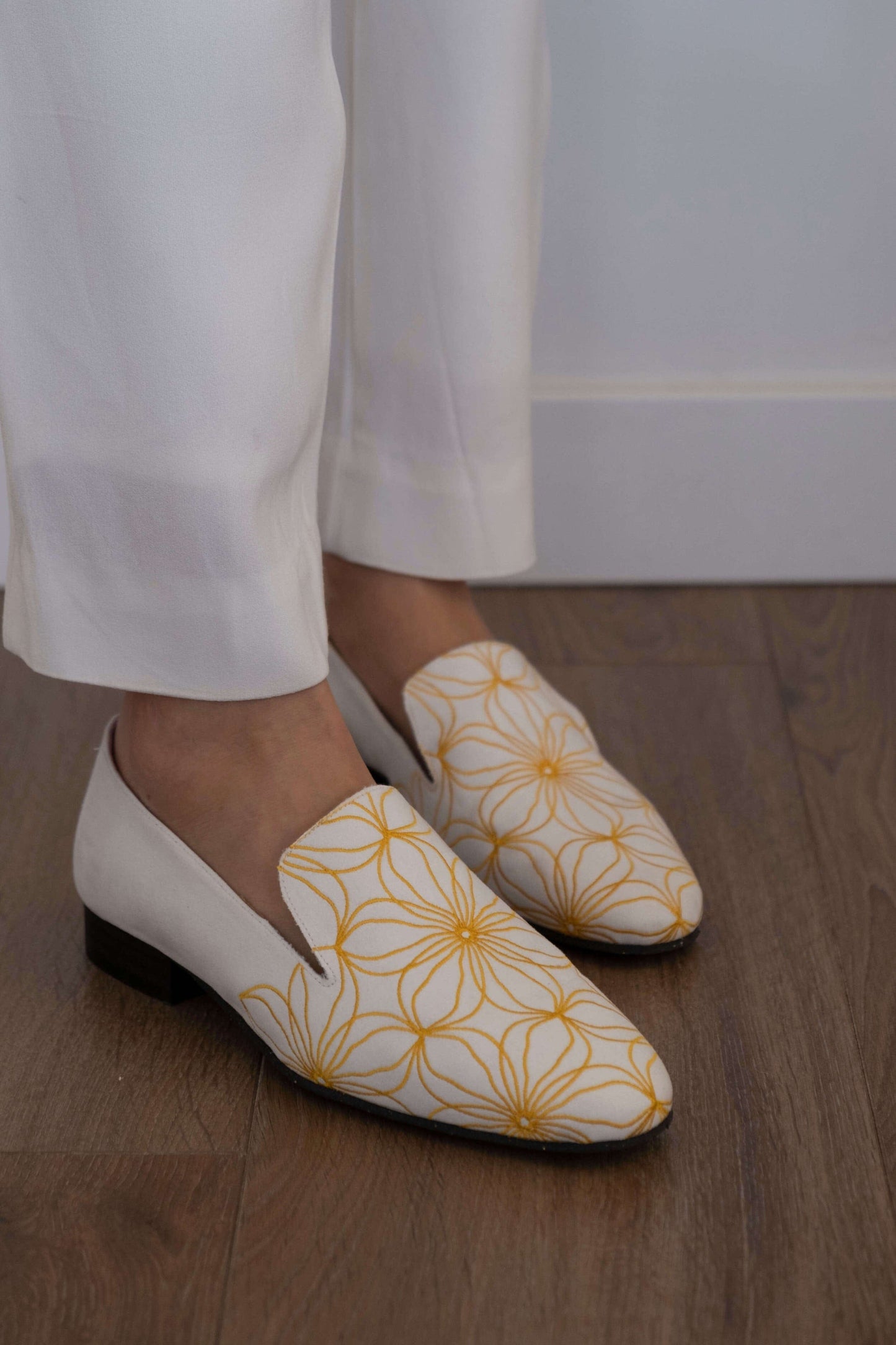 Yellow flowers Loafers Loafers Momoc Shoes