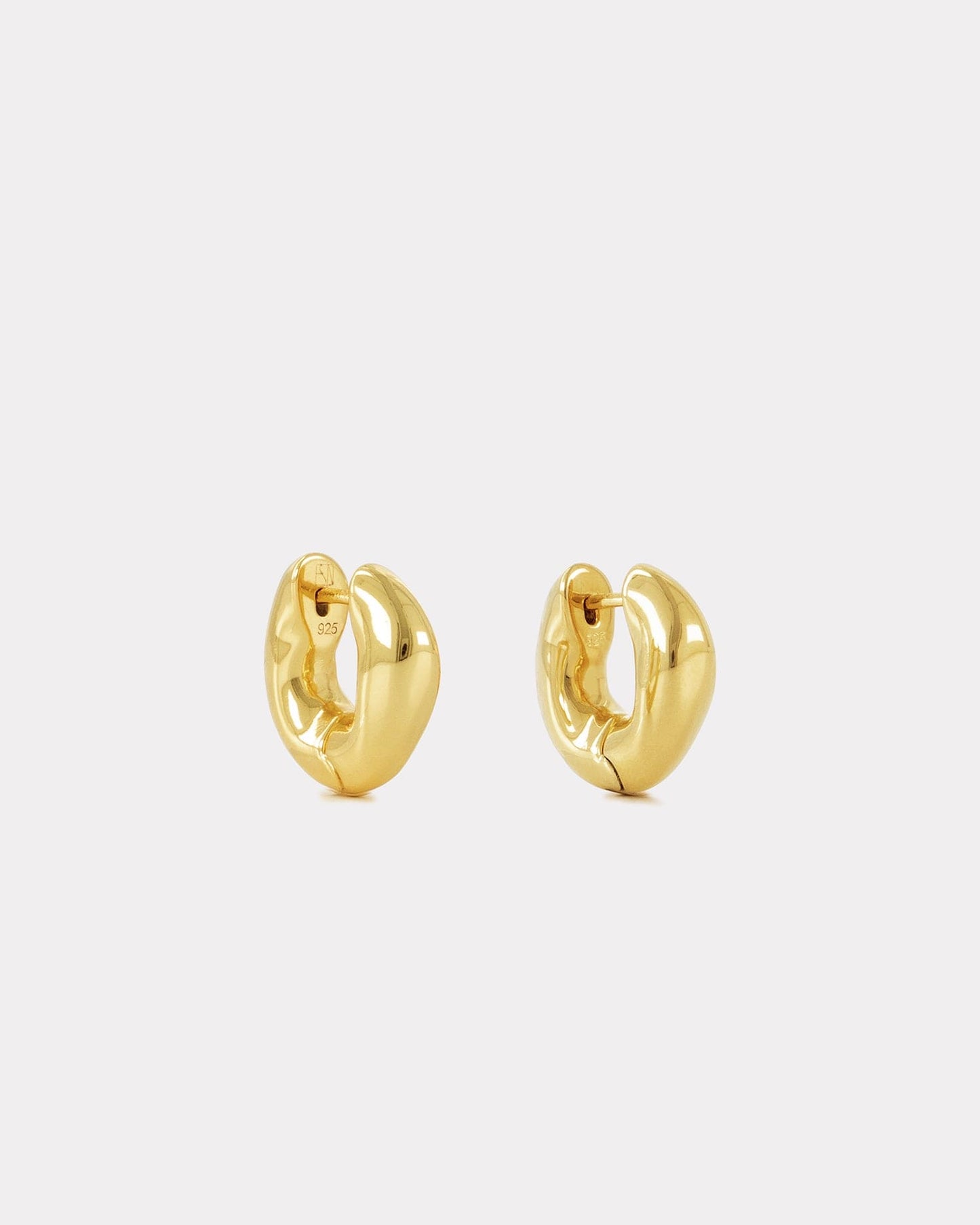 The Huggie Earrings - Gold