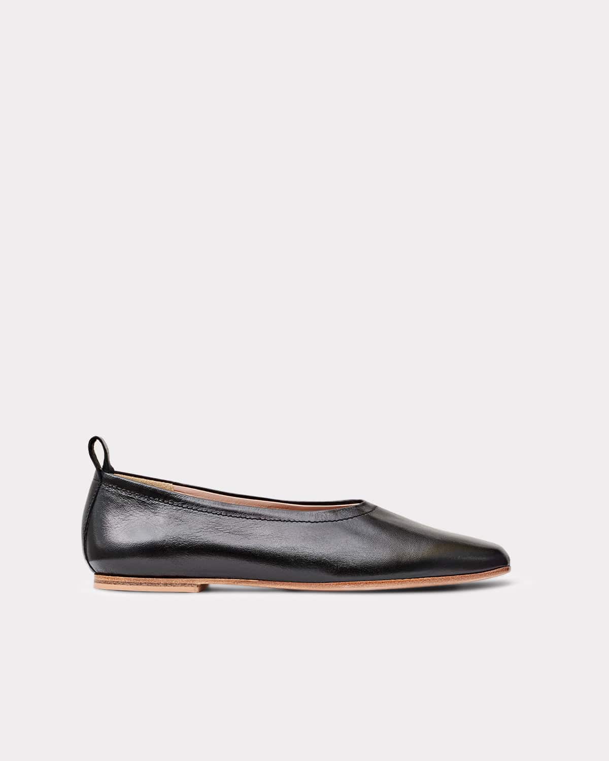 The Foundation Flat - Black