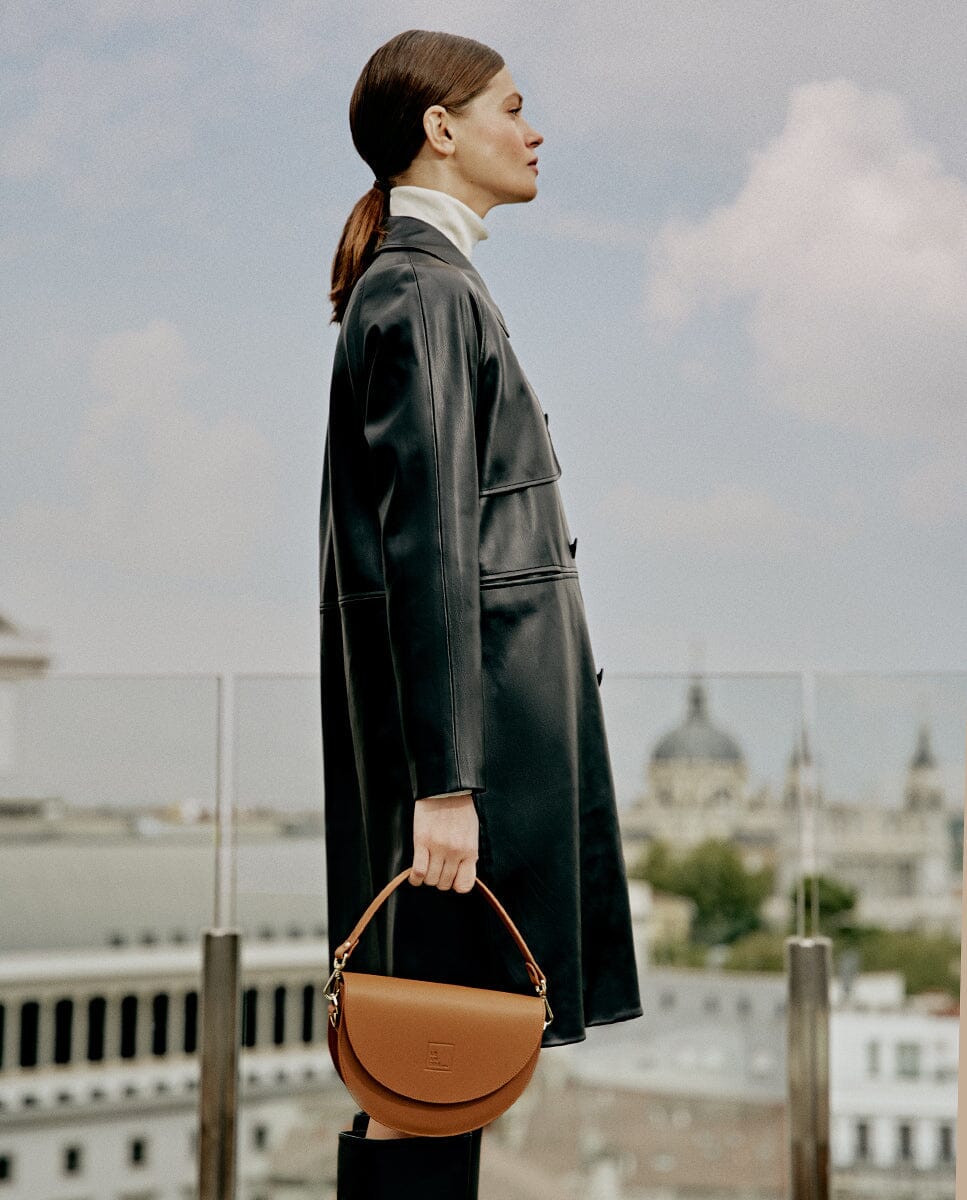 Leather Saddle bag - Caramel Leather Leandra