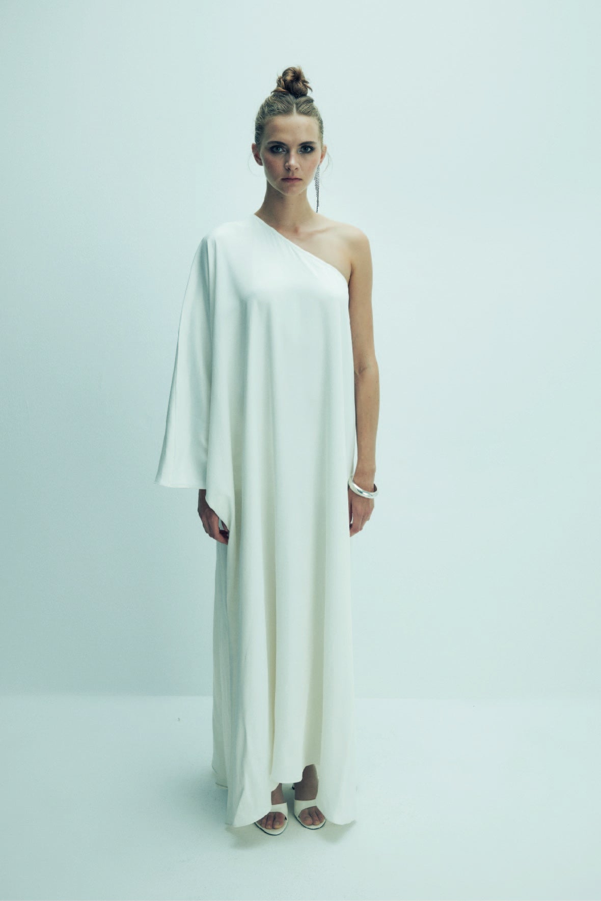 Venus One-Shoulder Satin Maxi Dress in White Swan – LabelRow Venus One-Shoulder Satin Maxi Dress in White Swan – LabelRow