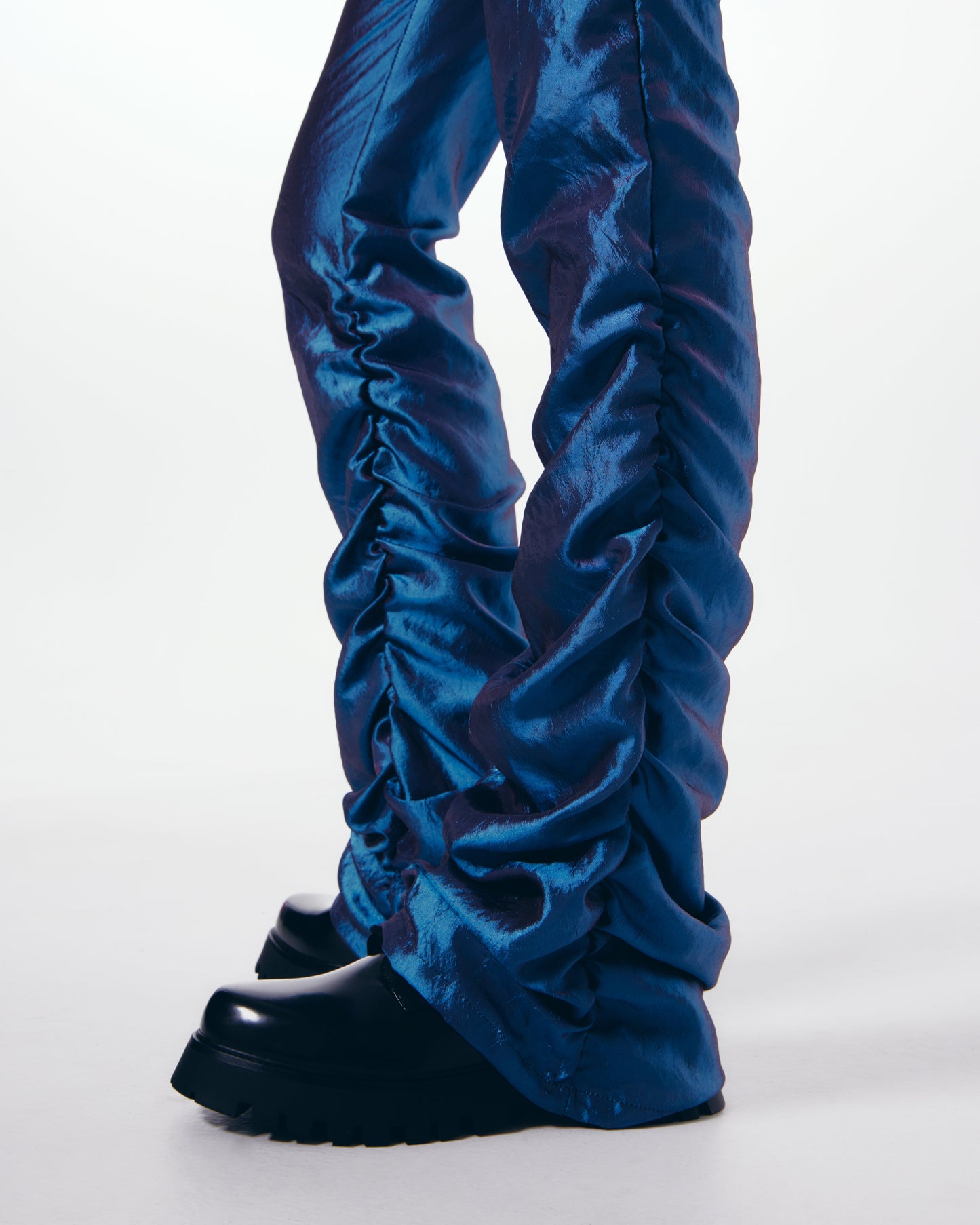 Iris iridescent trousers.