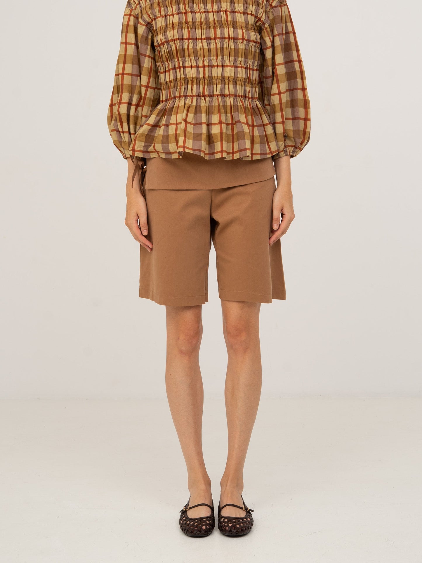 Chalet Brown Bermudas