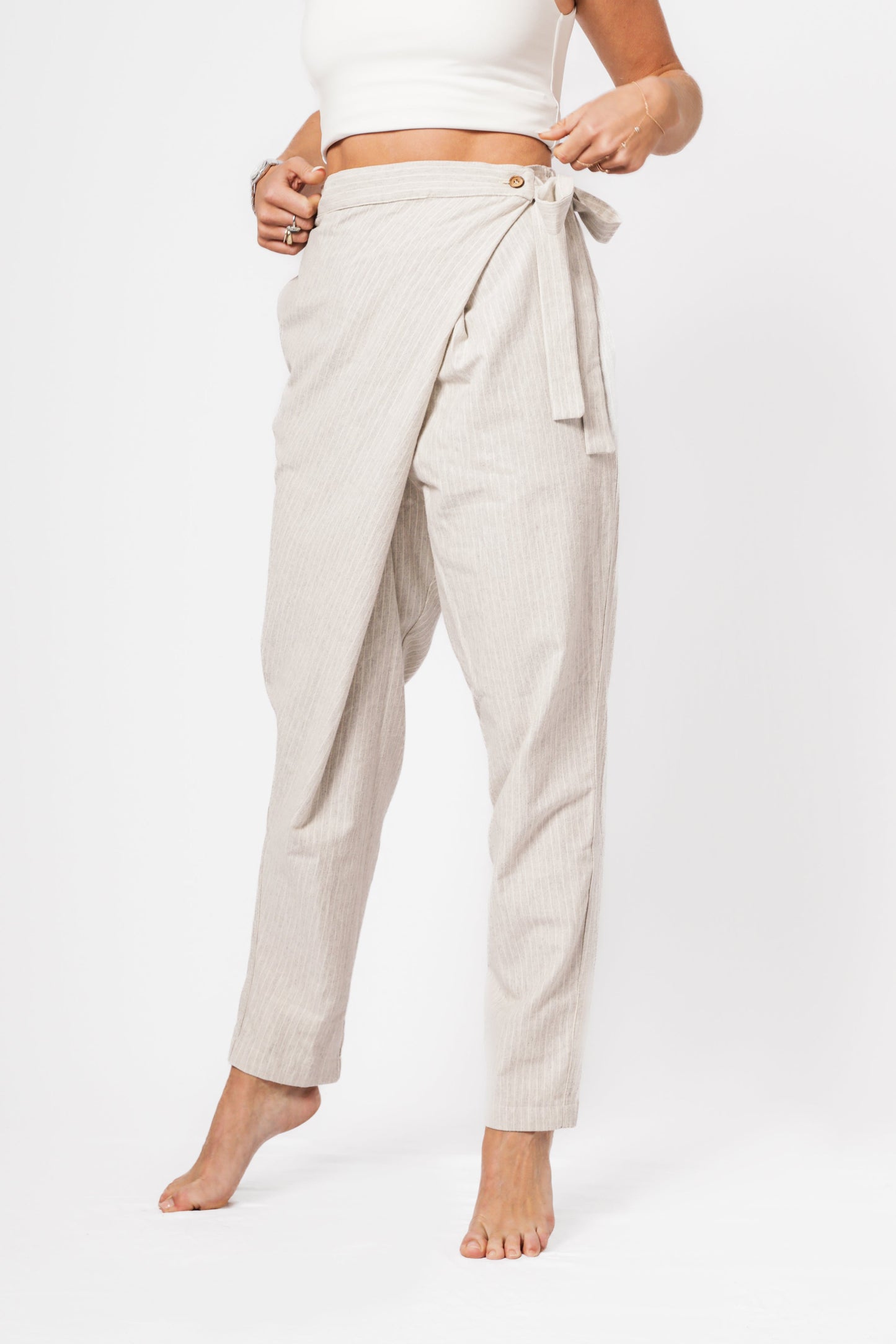 Classic - Pinstripe Grey-Cream