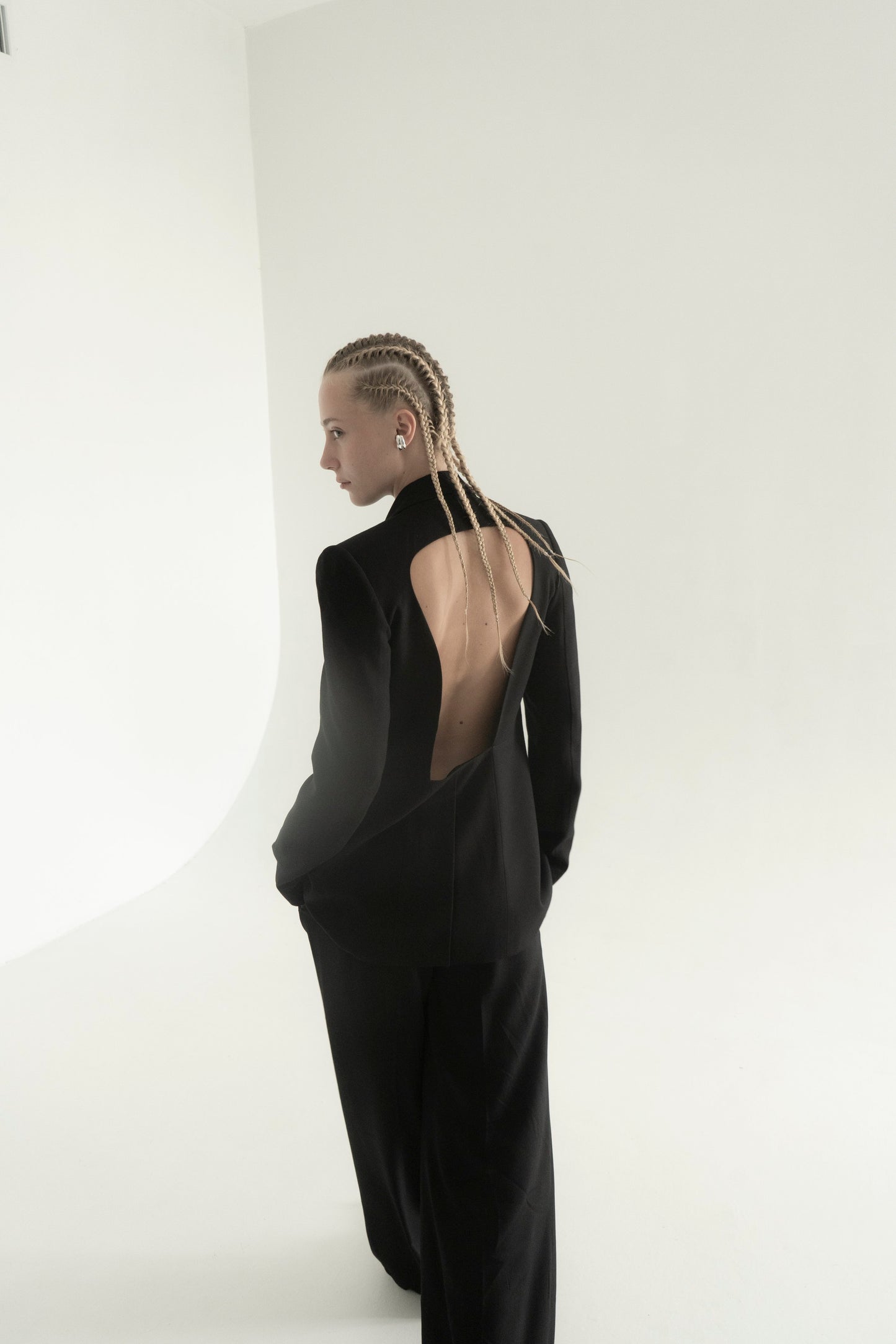 Polunichnik Black Viscose Open Back Jacket