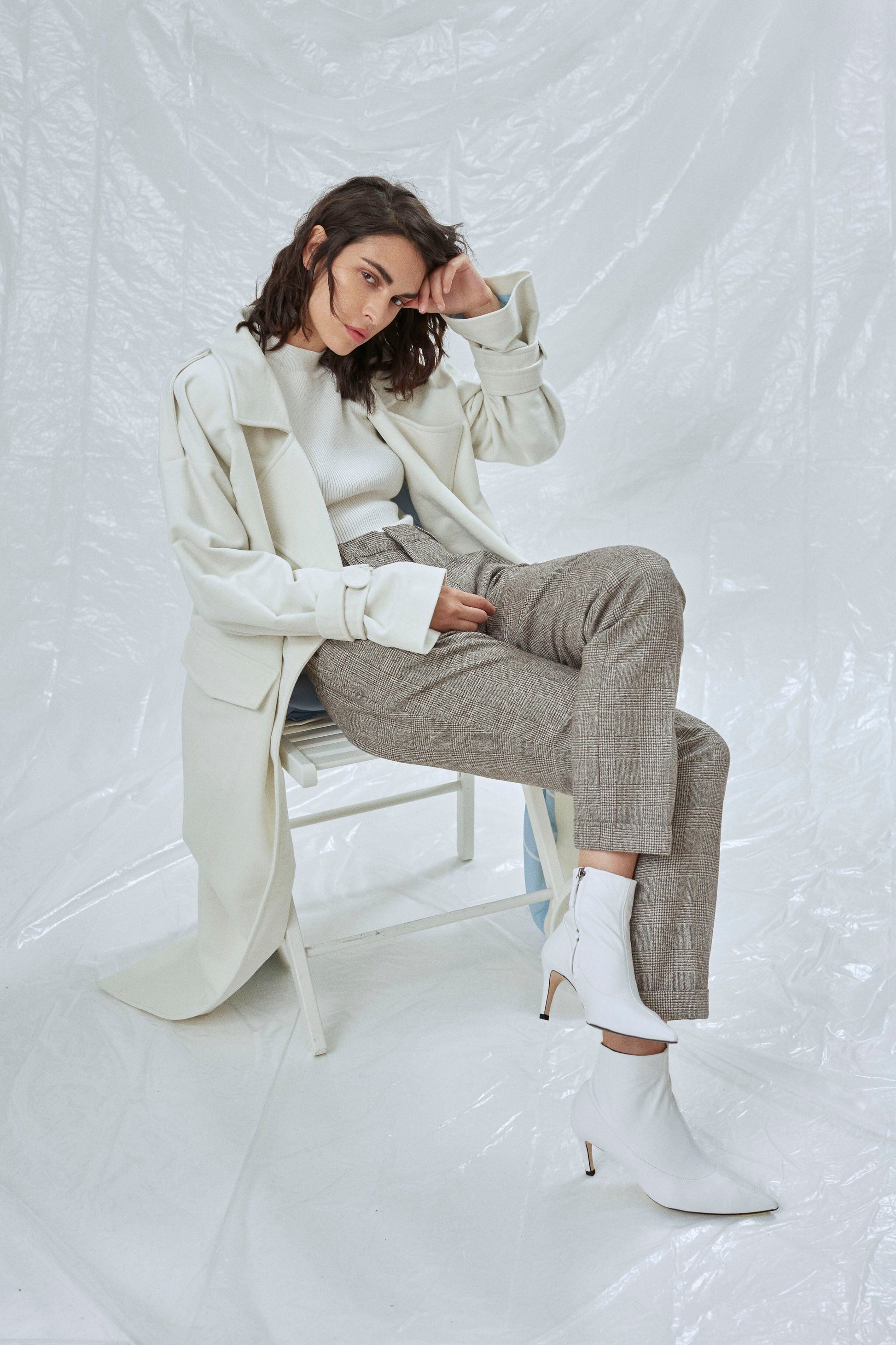 Laura Oversized Coat in White Nazli Ceren 