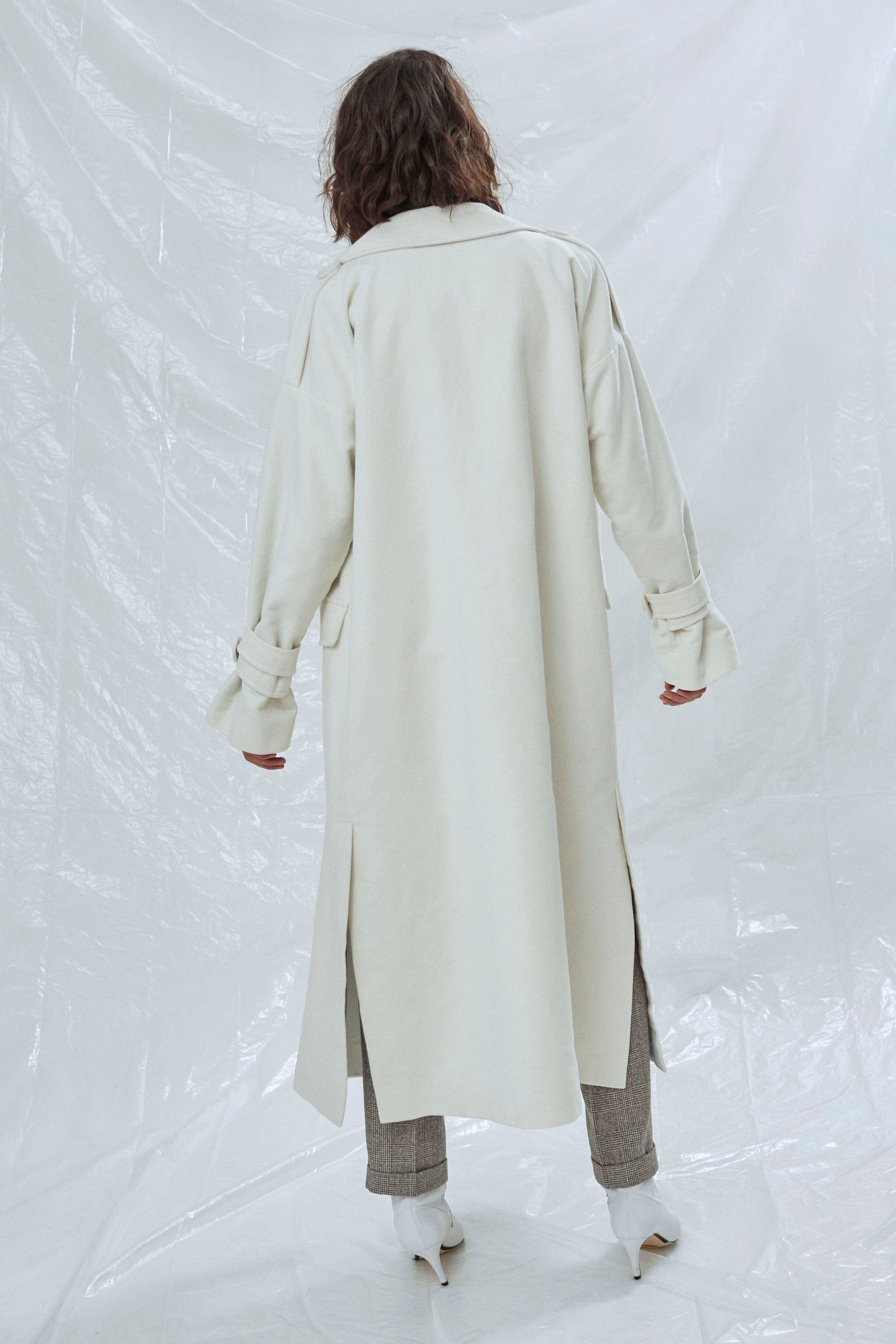 Laura Oversized Coat in White Nazli Ceren 