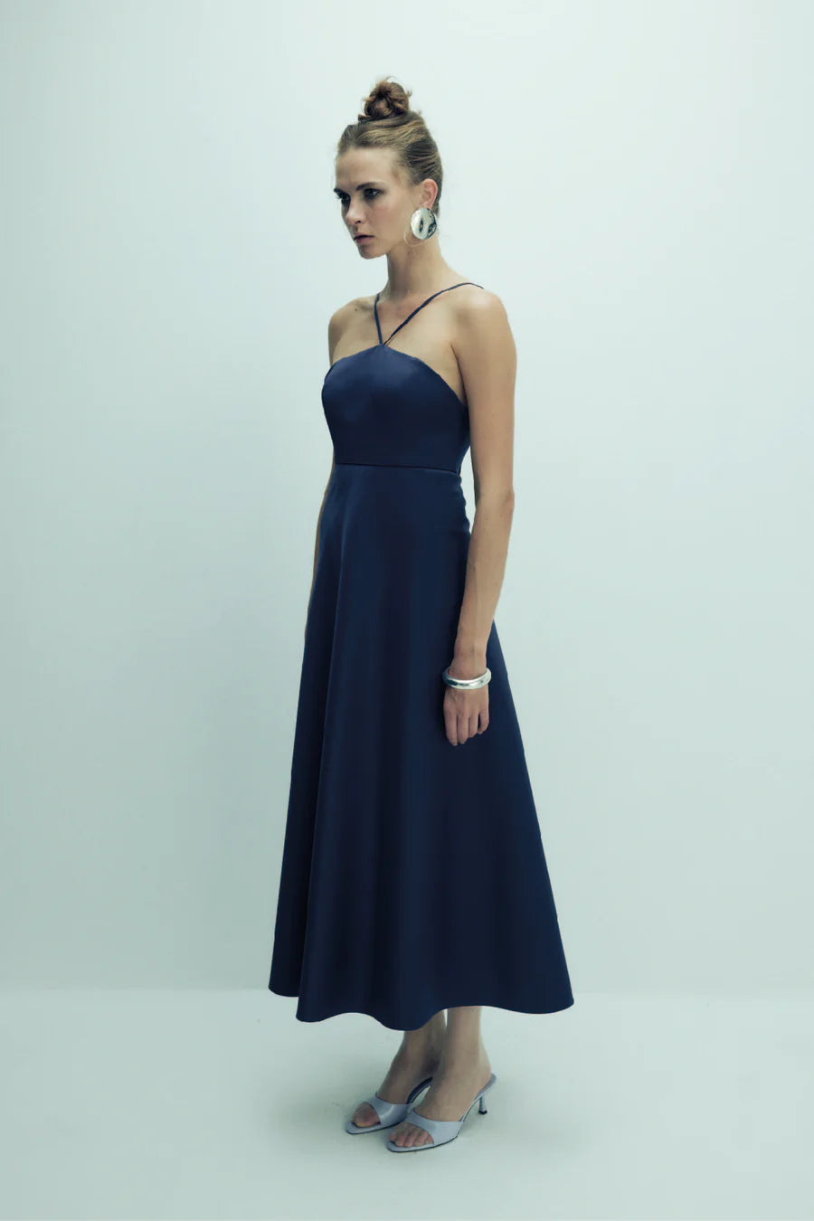Riley Midi Dress in Midnight Blue – LabelRow
