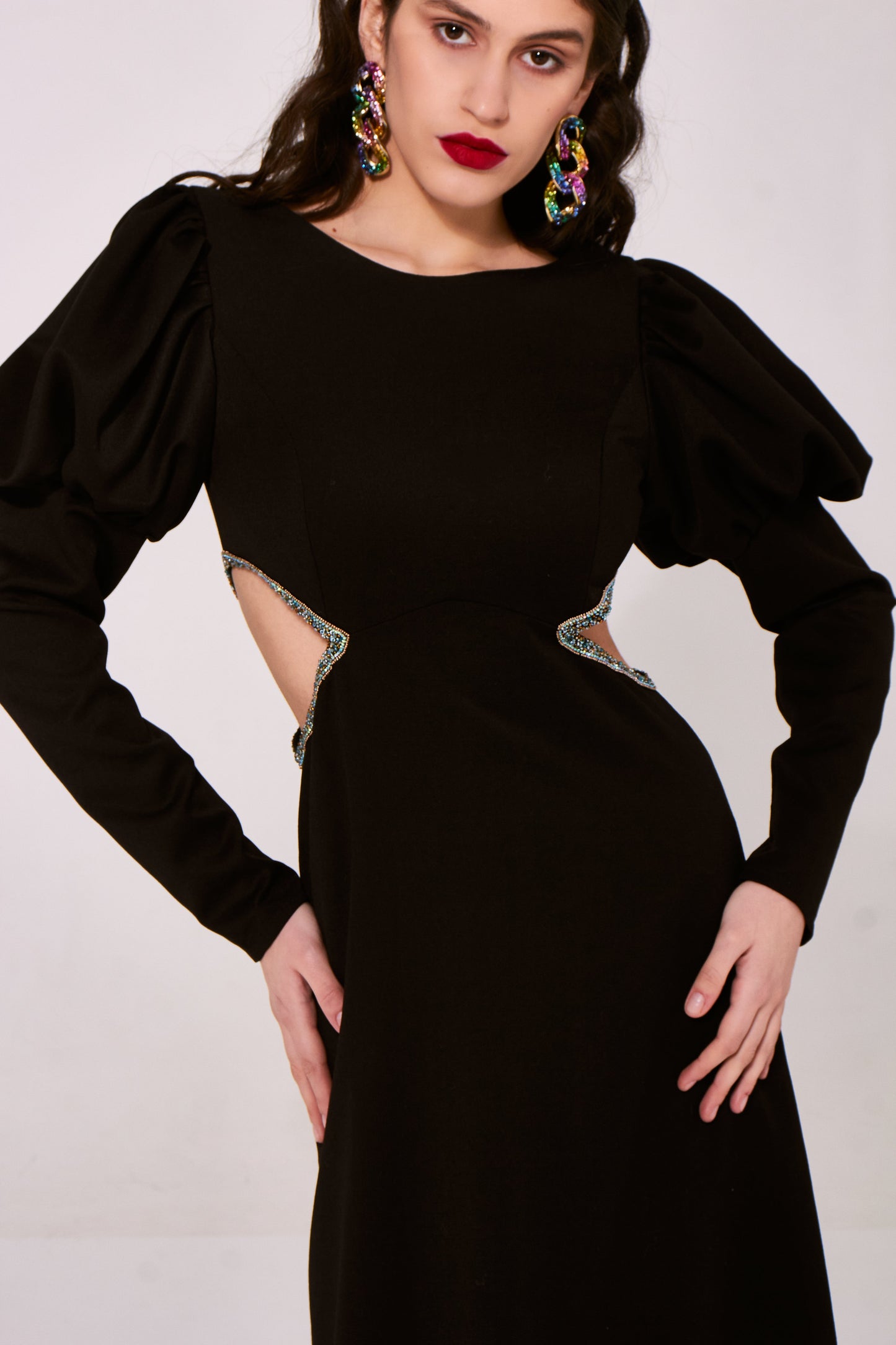 Silhouette high-waisted dress with buff sleeves and embroidered waistline