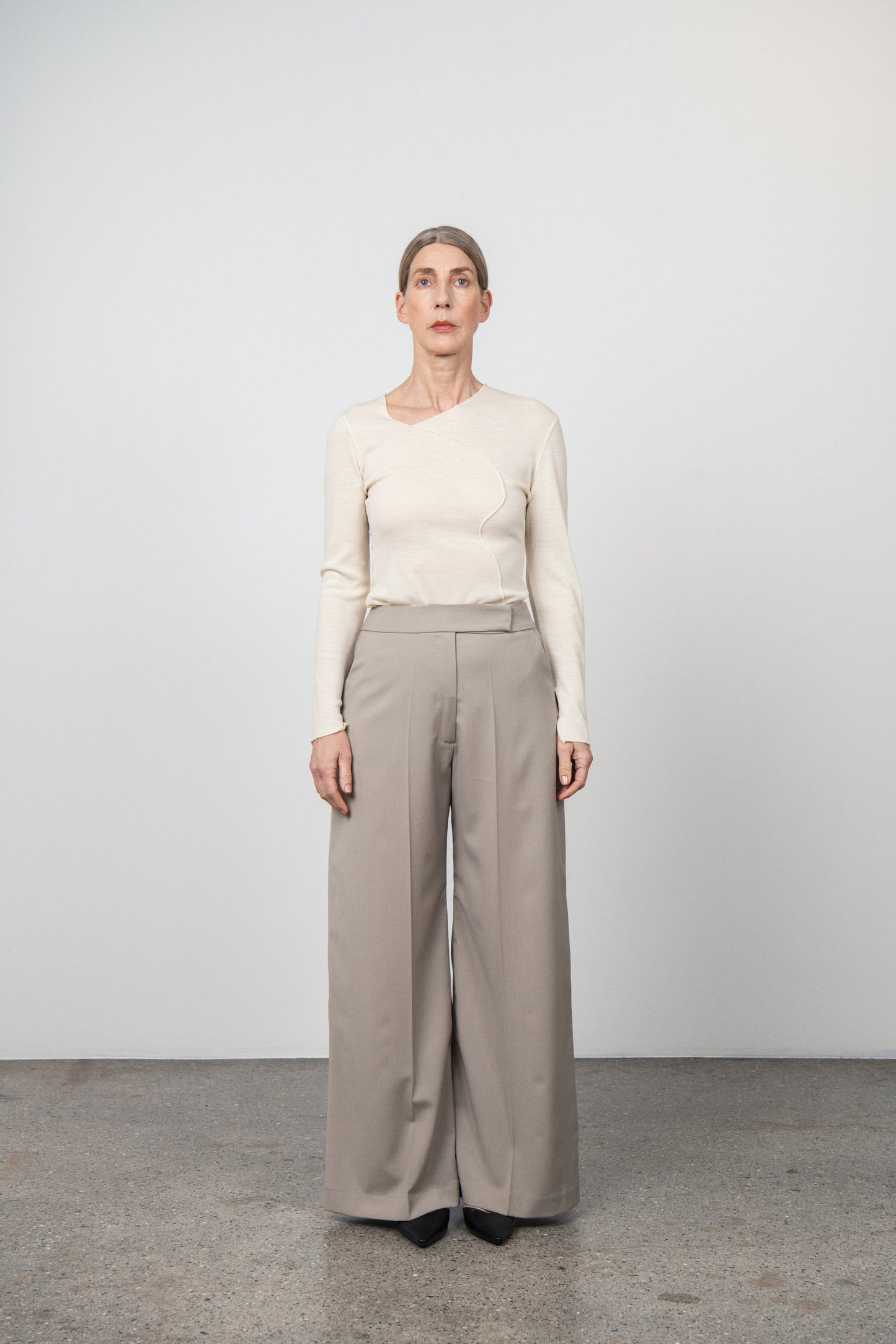 Maria Deadstock Wool Trousers - Beige