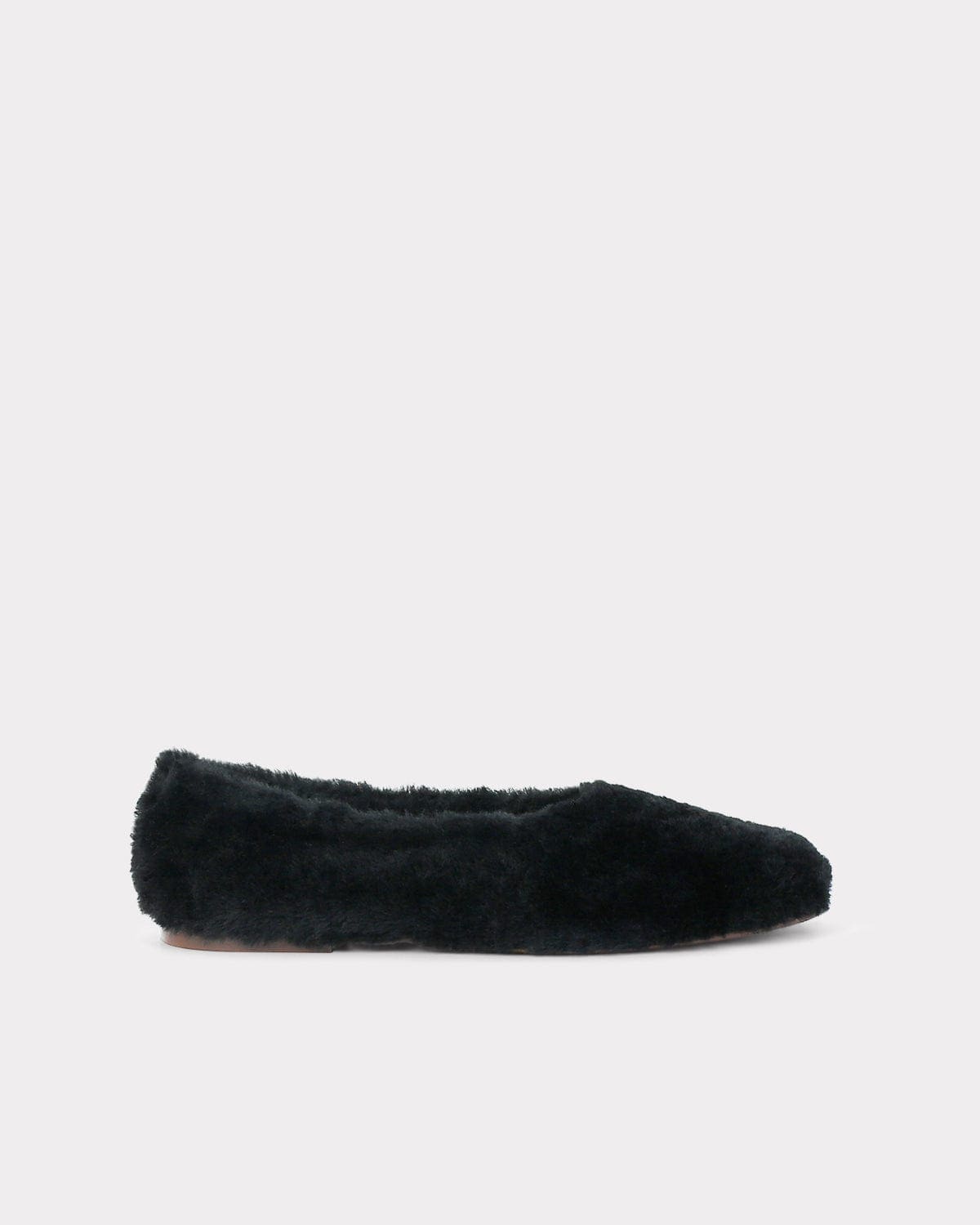 The Foundation Flat - Black Shearling